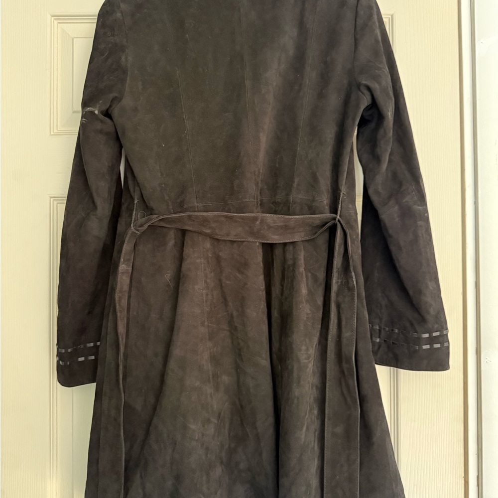 Overland coat: Elegant Black Fur Trim Coat - Picture 5 of 6